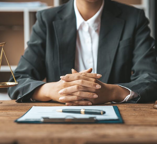 What to Expect During Your First Meeting with a Divorce Lawyer